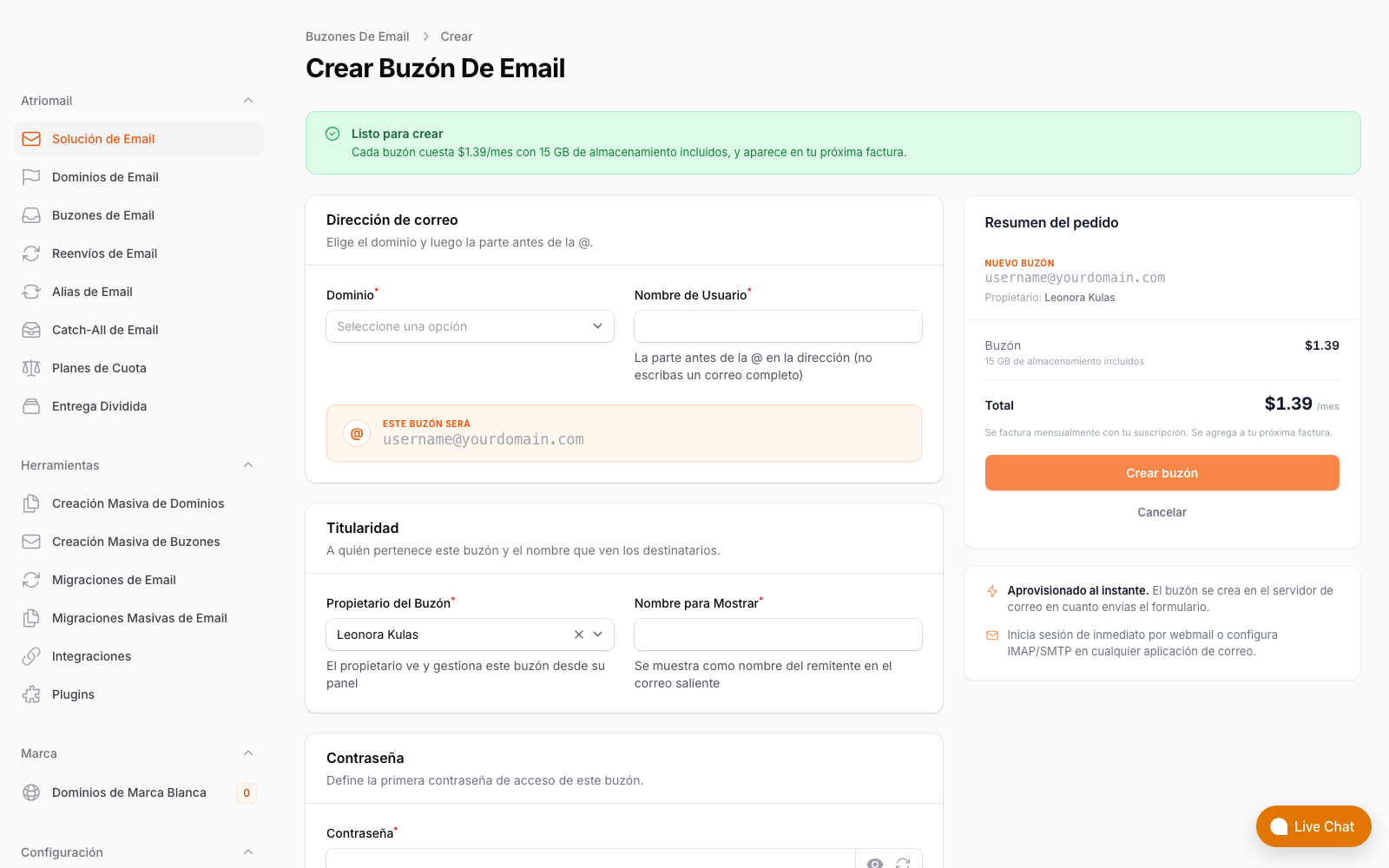 Creación de un buzón en Atriomail con un resumen del pedido en vivo que muestra el precio mensual exacto